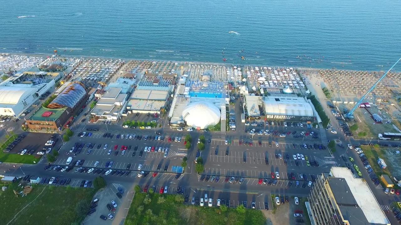 Apartmán Aqua Vista Fratelli - Vedere Top La Mare Si Lac - Summerland Mamaia Exteriér fotografie